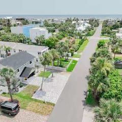 Walk 2 Beach, Pet Friendly, 2BR