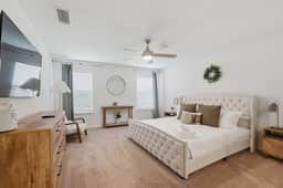 St Augustine 3BR Retreat - Central Location - Image 3