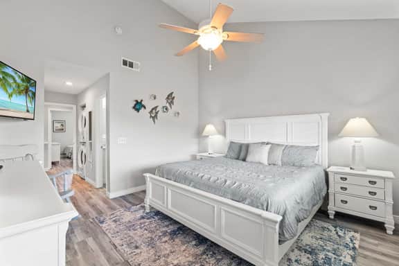 St Augustine Beachfront Condo with Heated Pools - Image 4